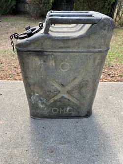 Military 5 gallon green Gas Can