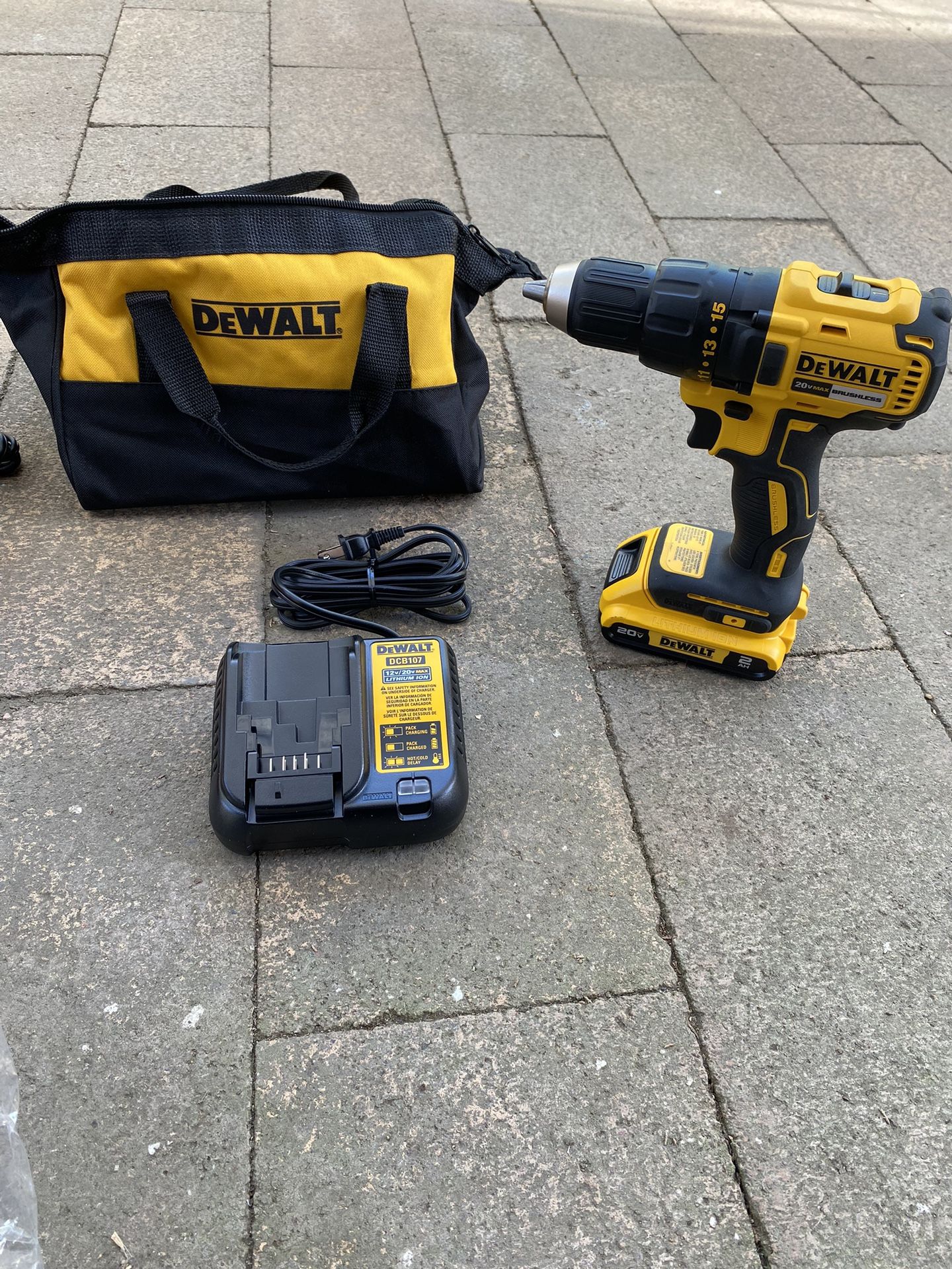 Dewalt Drill,battery And Charger
