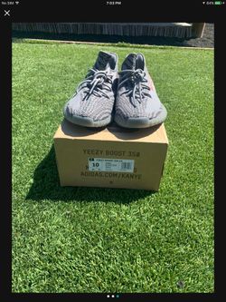 Yeezy 350 Beluga 2.0