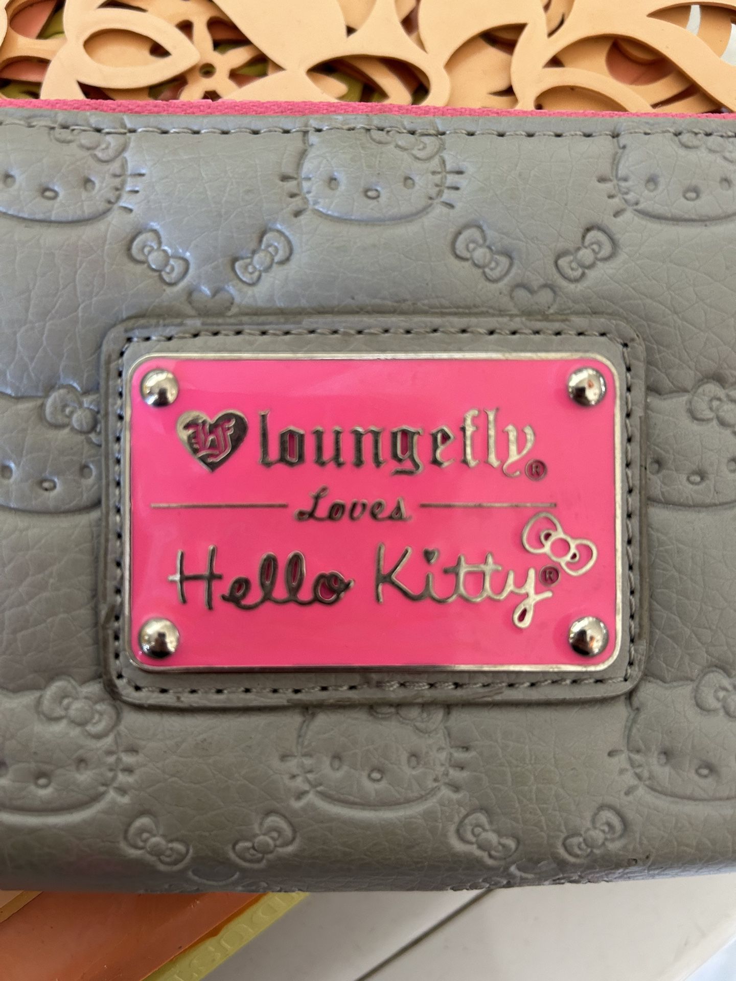 Lounge Fly Hello kitty Wallet 