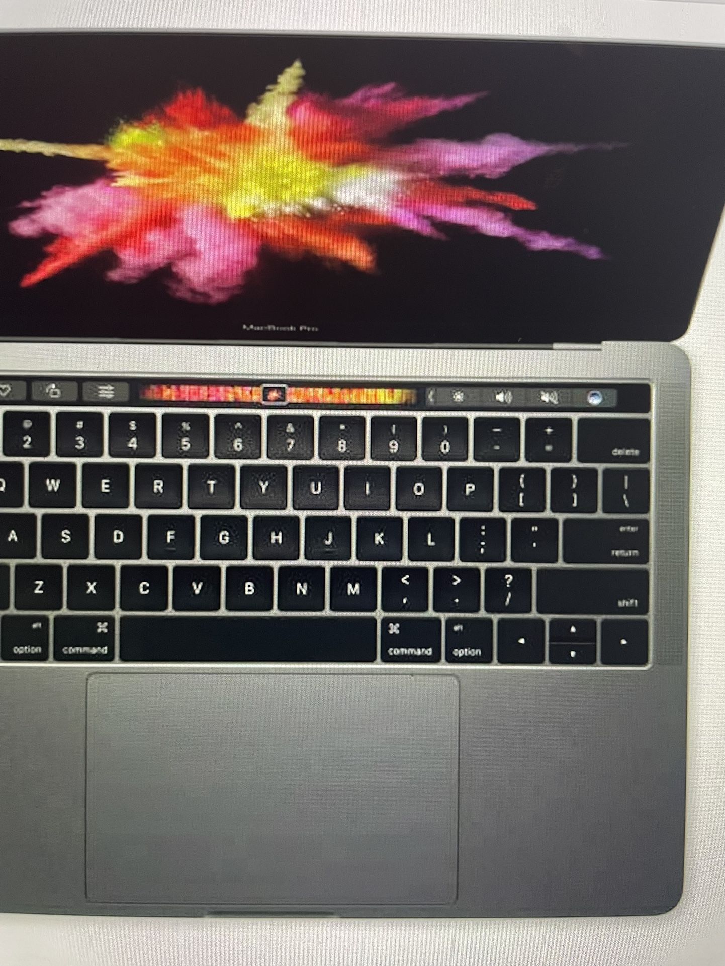 2019 2020 Apple MacBook Pro 13 Touch Bar ID Warranty