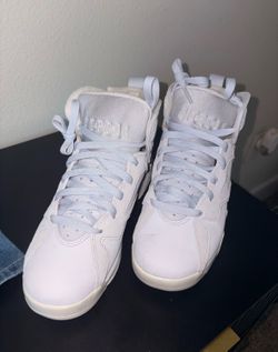Retro 7 size 6.5