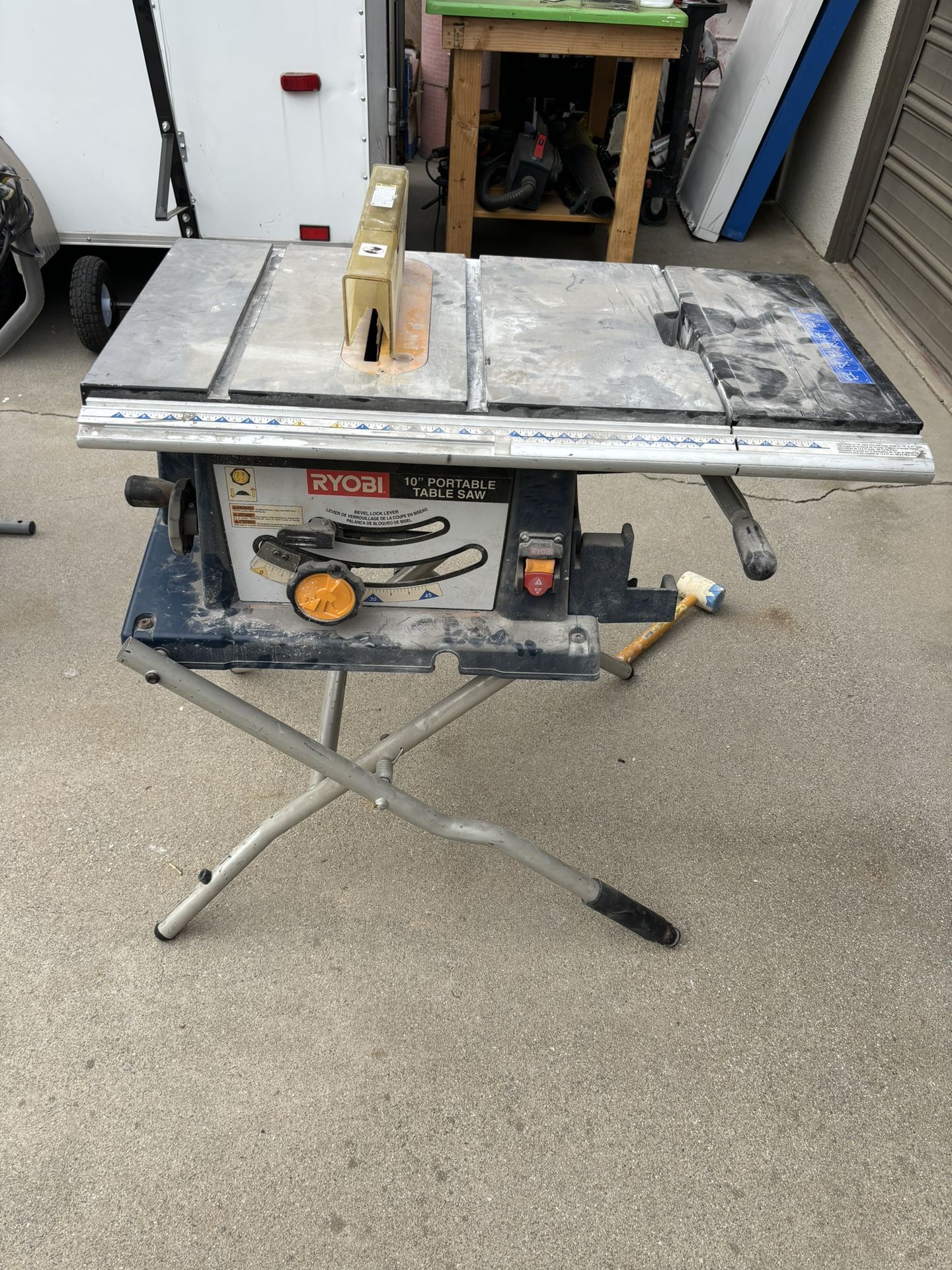 Ryobi 15 Amp 10 Inch Worksite Table Saw With Stand.