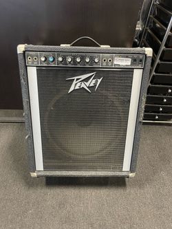 Peavey TKO 65 Bass Combo Amp