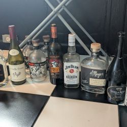 Free-Glass Bottles For Crafts