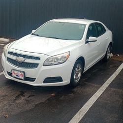 *1 Owner* 2013 Chevy Malibu  