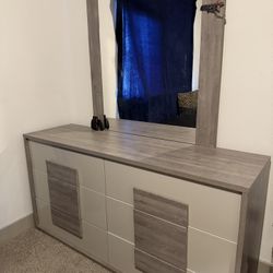 Bedroom Set 