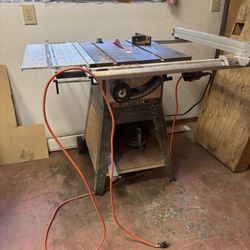 LOW PRICE MOVING- LARGE CRAFTSMEN TABLE SAW