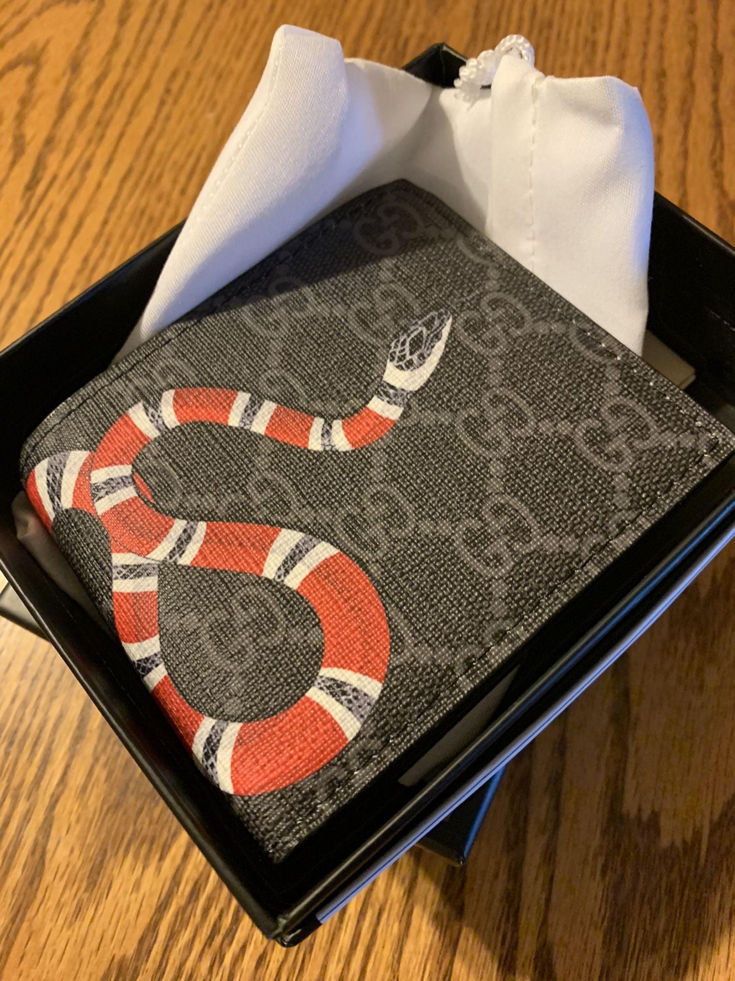 Gucci wallet