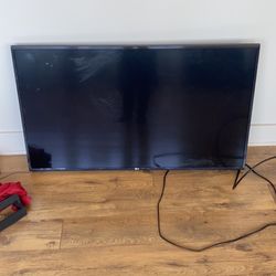 49in Smart LG TV