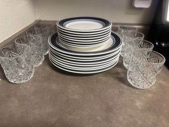 Navy Blue Striped Plate Set with Crystal Glasses