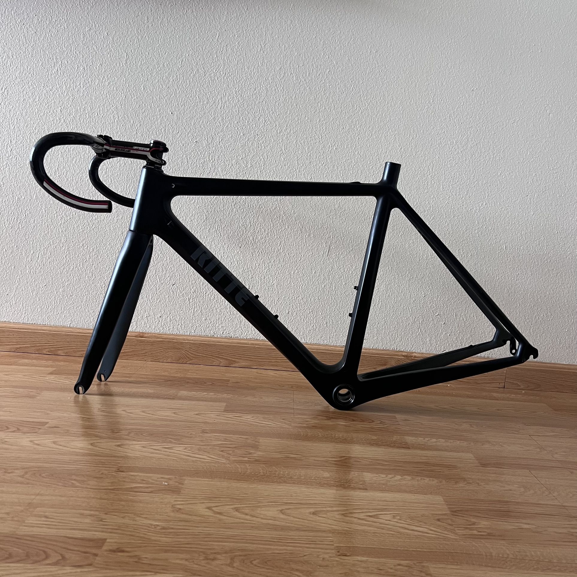 Ritte Ace Carbon Road Bike Frame – 53cm