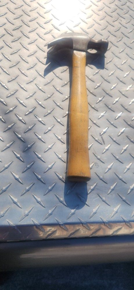 Hammer