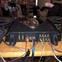 MTX Audio Thunder 4244 4-Channel Power Amplifier 2 Ohms/4 Ohms 