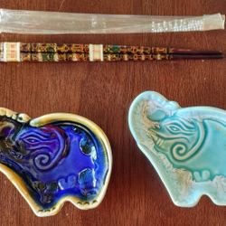 Vintage Japanese Chopsticks And Elephant Sauce Dishes
