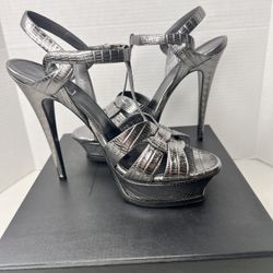 Saint Laurent YsL 105mm Tributes in Grey Graphite Embossed Leather Size 40.5 /10.5