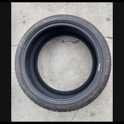 1 — 255/35RF18 Bridgestone Driveguard Tire 80% Treads Tire!!