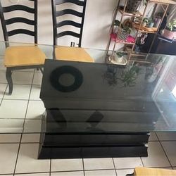 FREE! FREE! Glass Dining Table