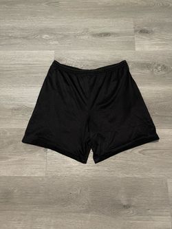 Vintage 2000s Men’s Basketball Mesh Black Shorts