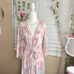 Pink Floral Robe 🌸💓✨