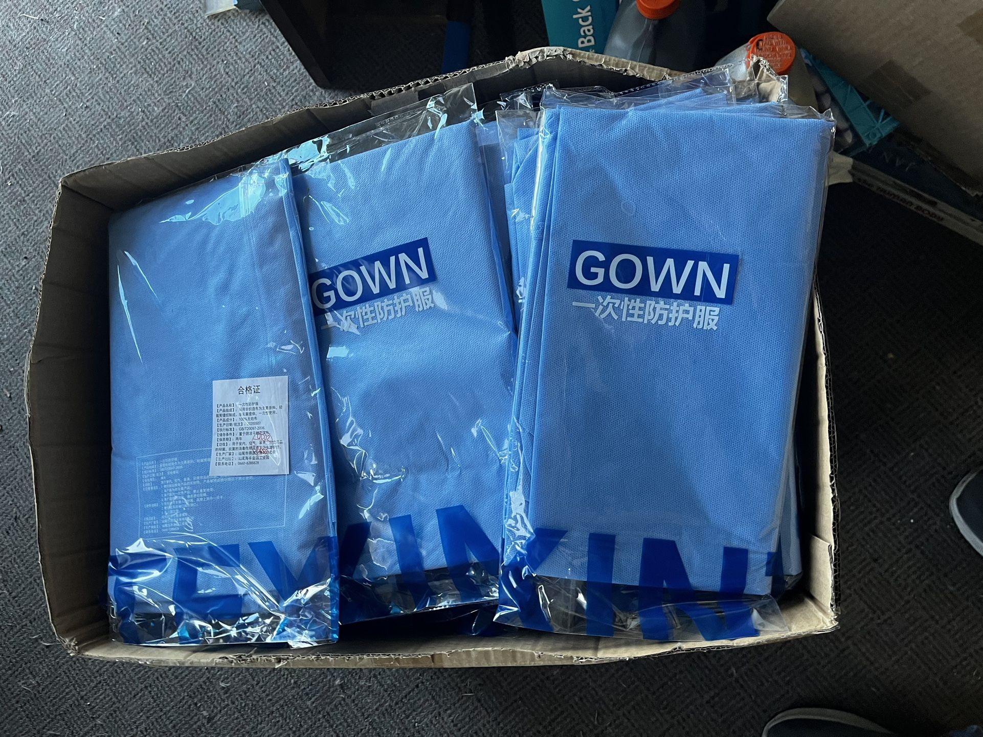 100 Gowns