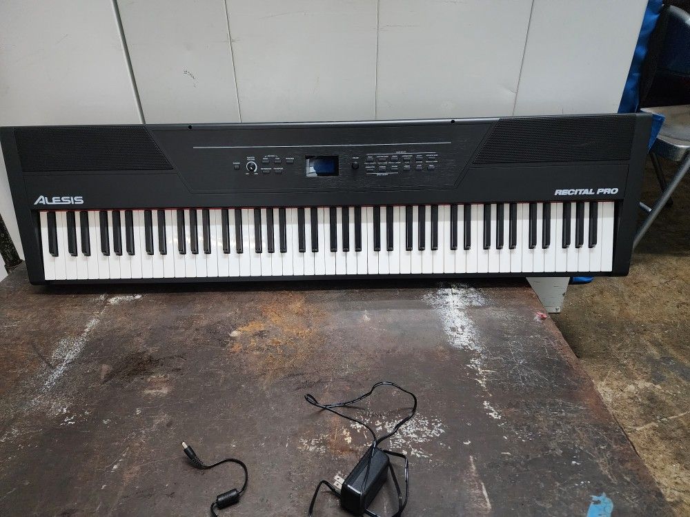 Alesis Recital Pro Keyboard