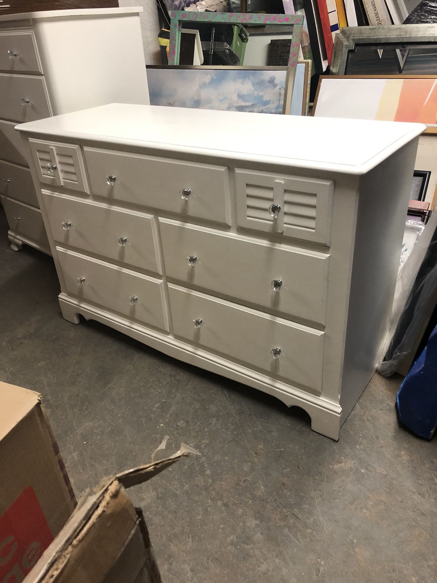 7 Drawer Dresser