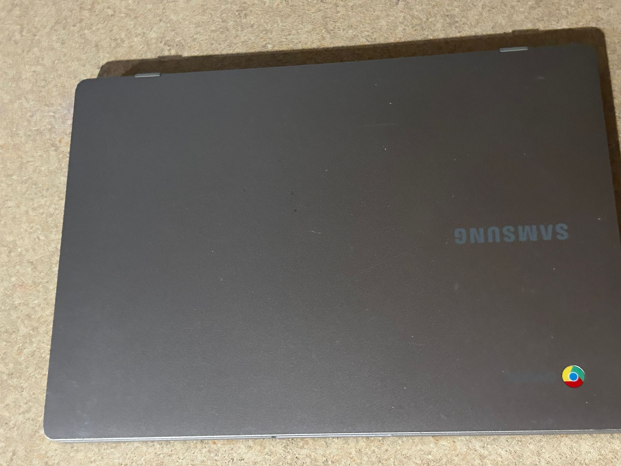 Selling  Samsung Chromebook 