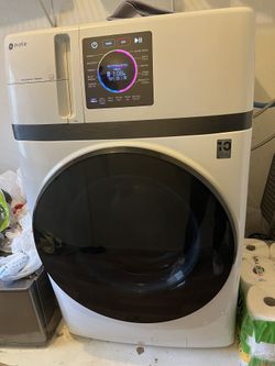 GE Profile™ ENERGY STAR® 4.6 cu. ft. Capacity UltraFast Combo with Ventless Inverter Heat Pump Technology Washer/Dryer