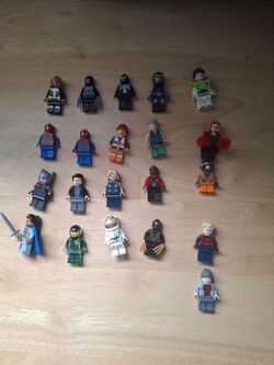 Lego minifigs