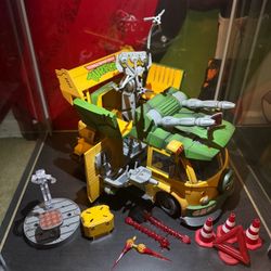 Joy Toy Teenage Mutant Ninja Turtles Party Wagon Toy Set
