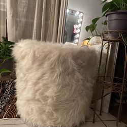 White Fuzzy Chair / Ottoman