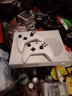 Xbox One S bundle
