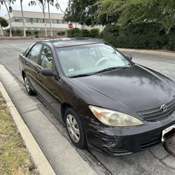 Car Toyota Camry 2003