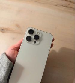 iPhone 15 pro max