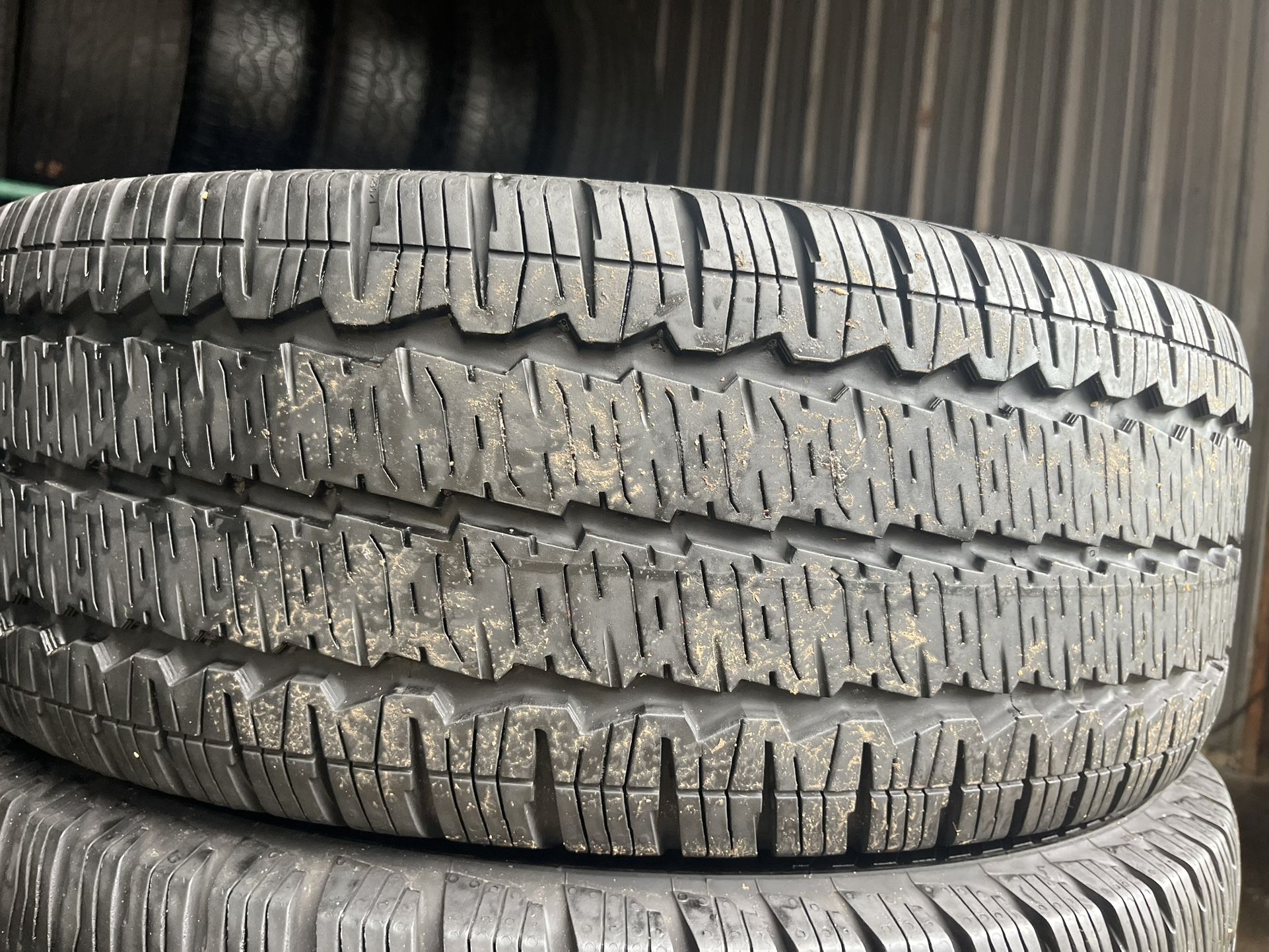 235 65 16 CONTINENTAL SINGLE TIRE ONLY $50 for the single tire