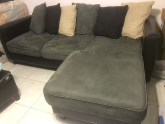 L shape sectional - 3 seater couch. 