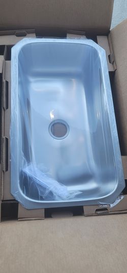 Stainless Undermount Sink / McAllister 