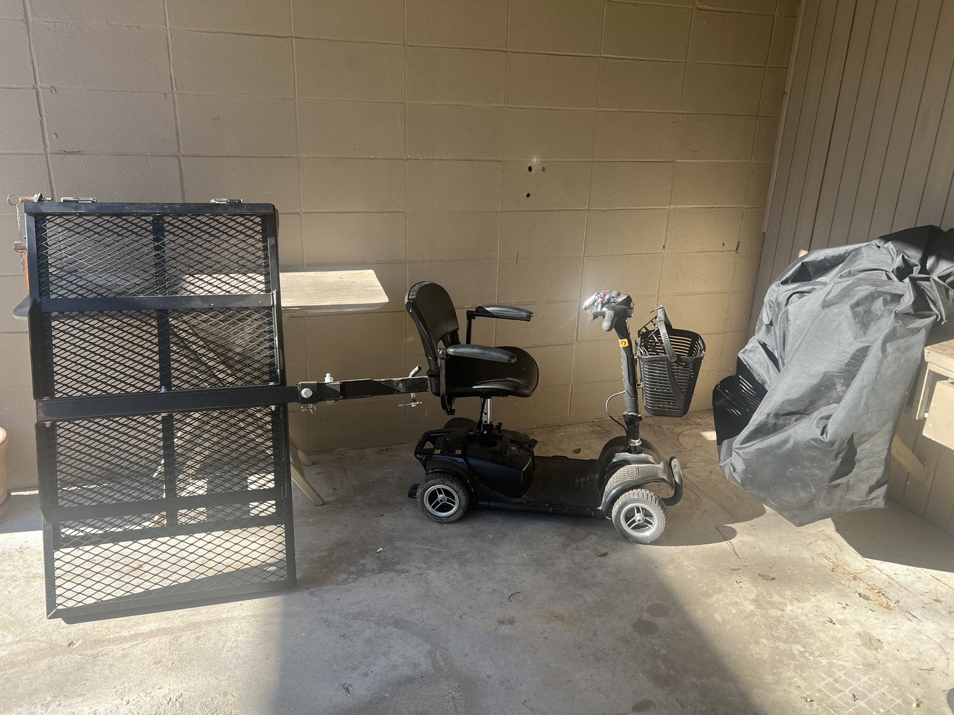 Mobility scooter- 4 Wheel