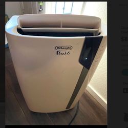 DeLonghi 6,800 BTU Portable Air Conditioner Quiet AC 