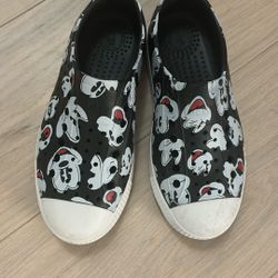 DISNEY MICKEY SLIP ONS