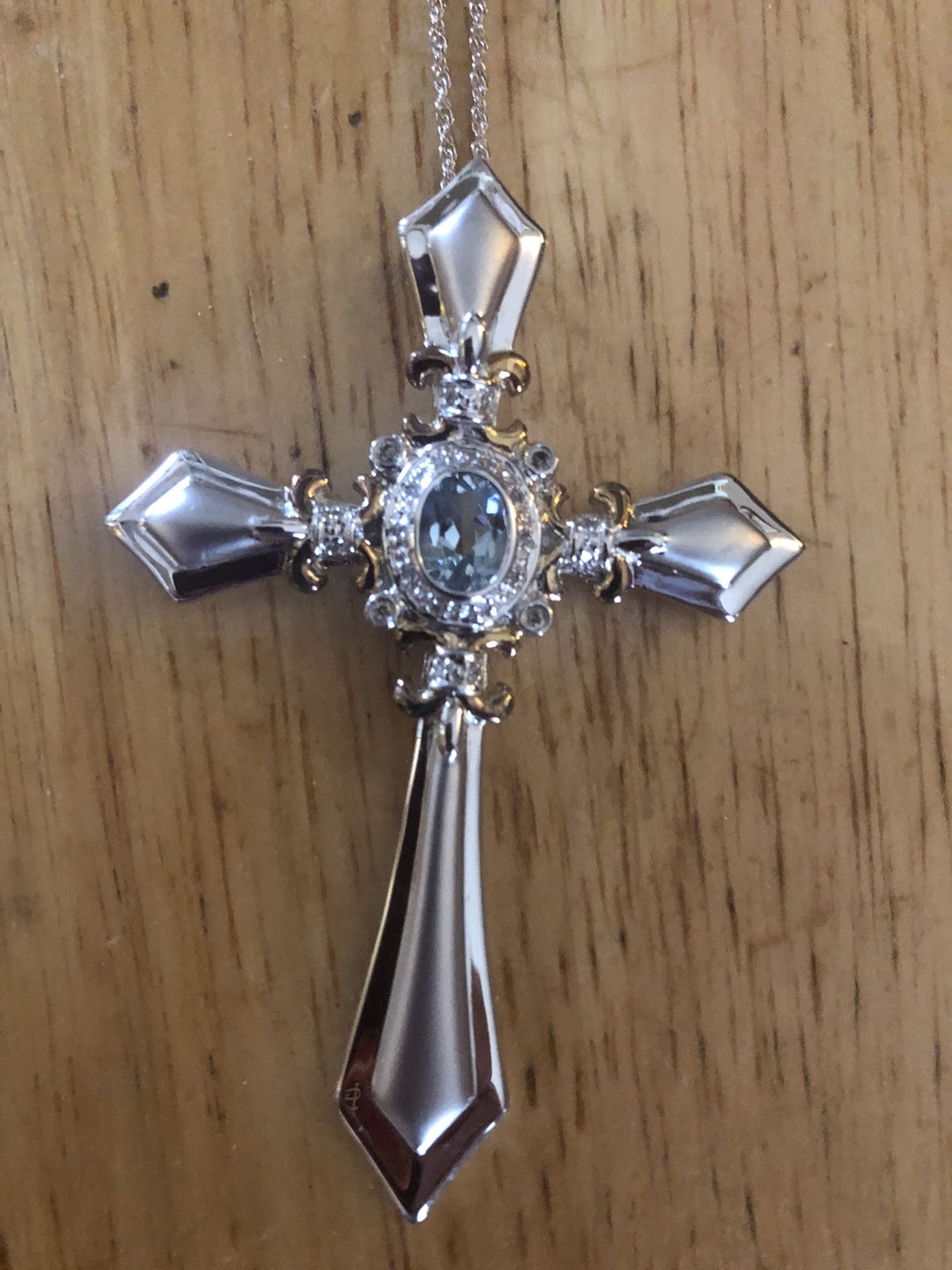 925 Sterling Silver Large Aquamarine Cross Pendant Necklace & Chain