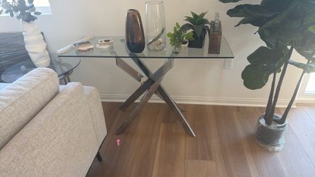Glass table