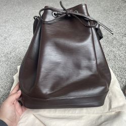 Louis Vuitton Noé Purse
