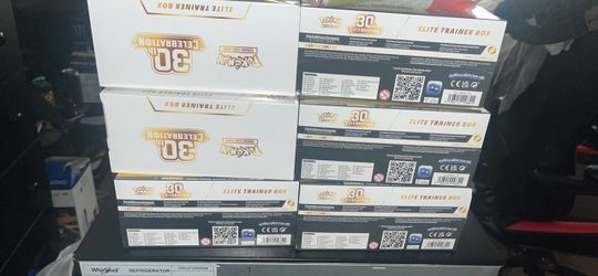 TRADING $1,746 WORTH OF 30TH CELEBRATIONS SEALED PRODUCT FOR SLABS/SINGLES.