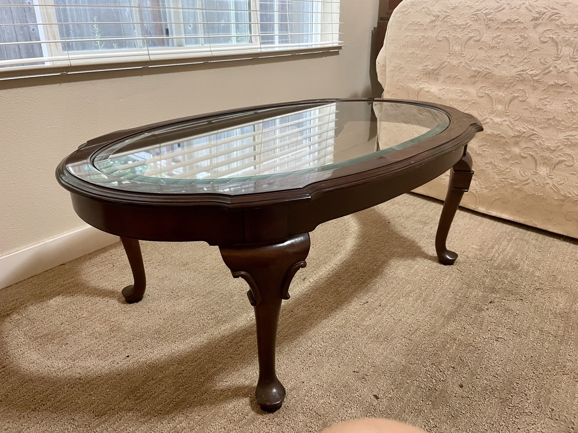Ethan Allen Cocktail Table for Sale in Seattle, WA OfferUp