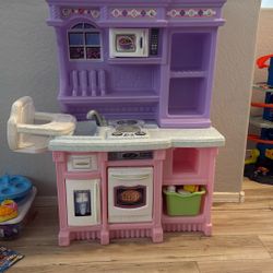 Toddler Kitchen 