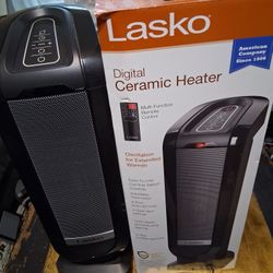 Lasko Digital Ceramic Heater