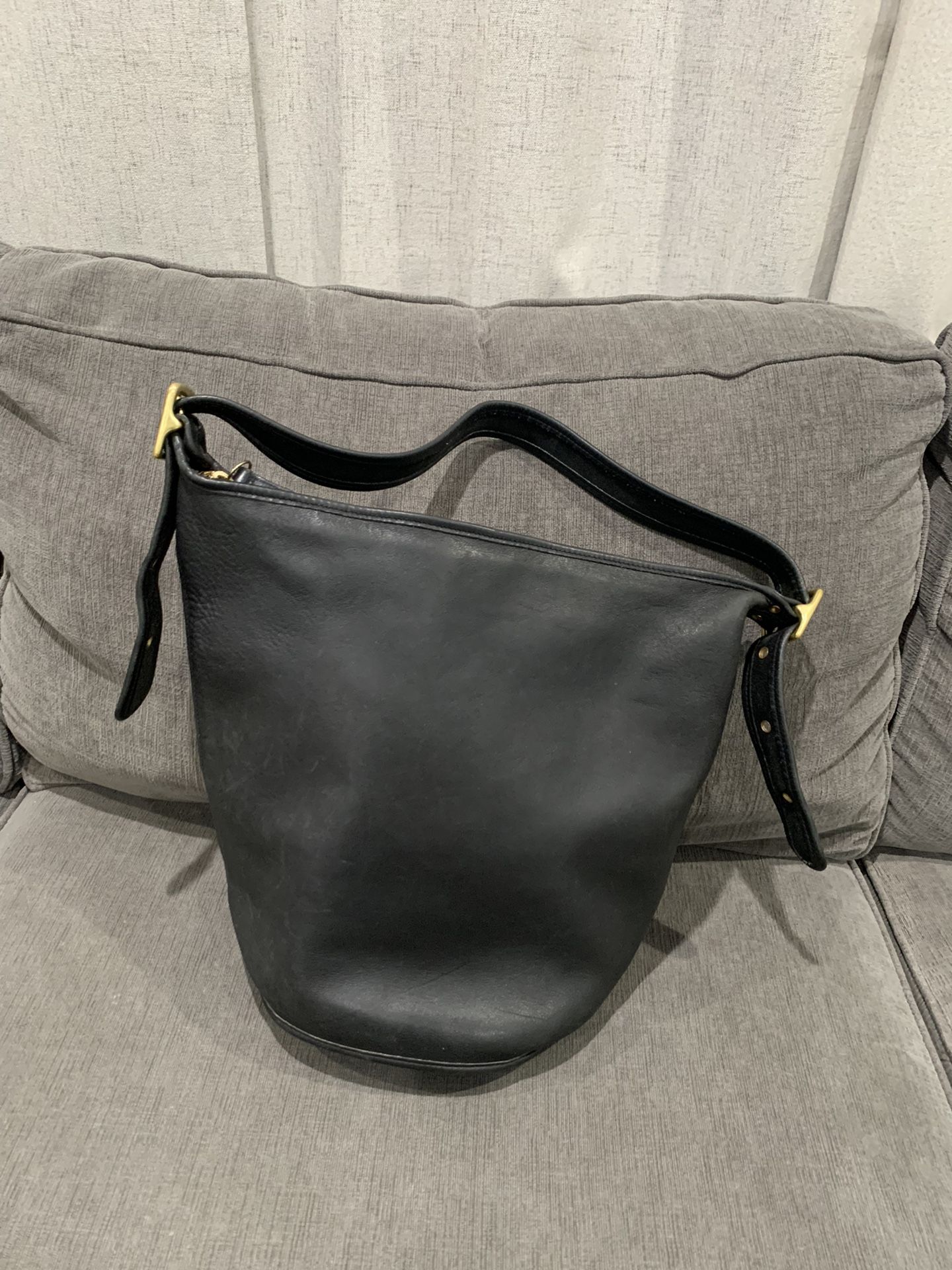 1980s Coach Black Leather Bucket Bag Selected By Ritual Vintage