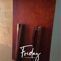 Dinning Table With 4 Chairs 